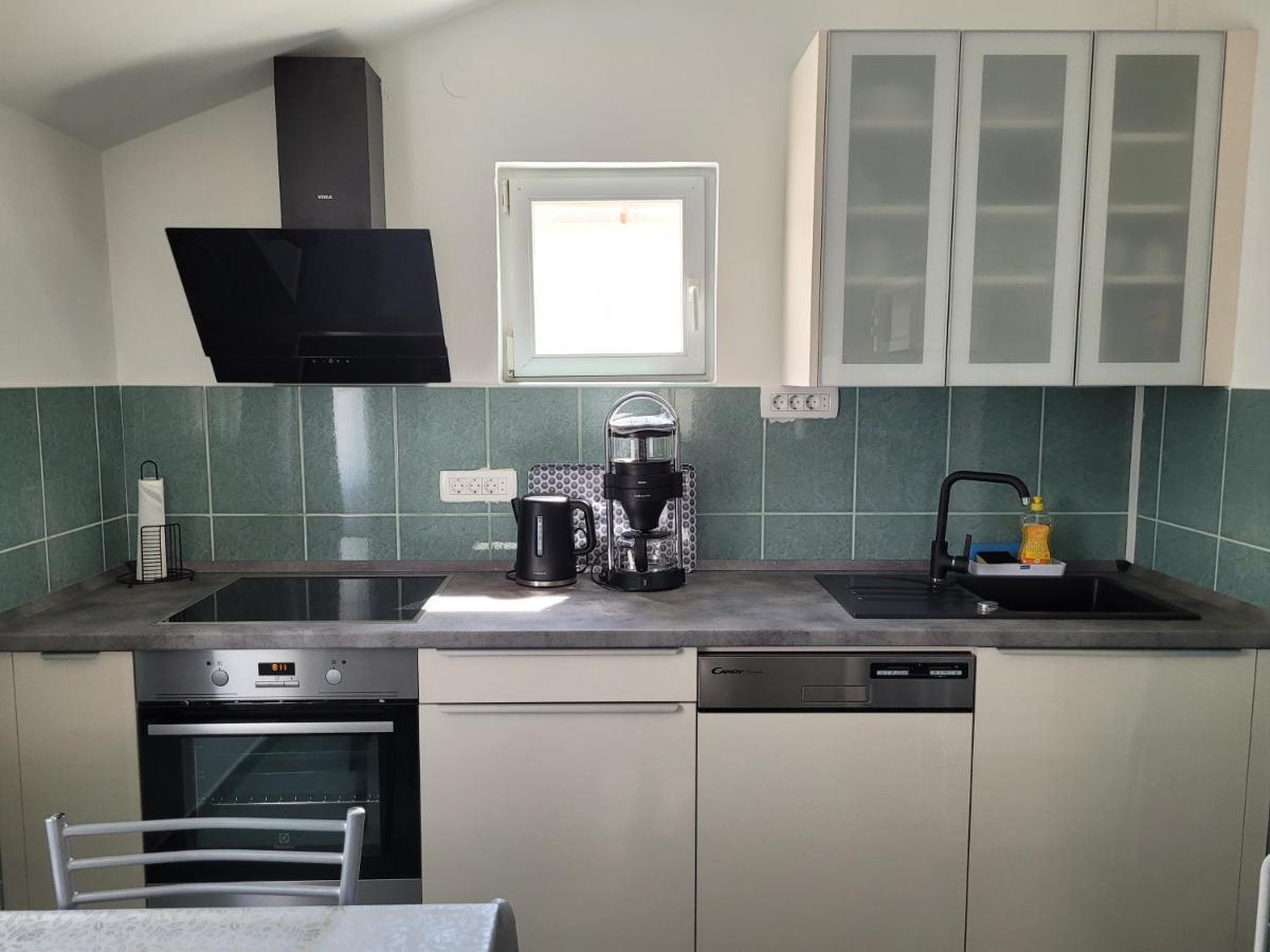 Lipa Mare Vir Apartment Luaran gambar
